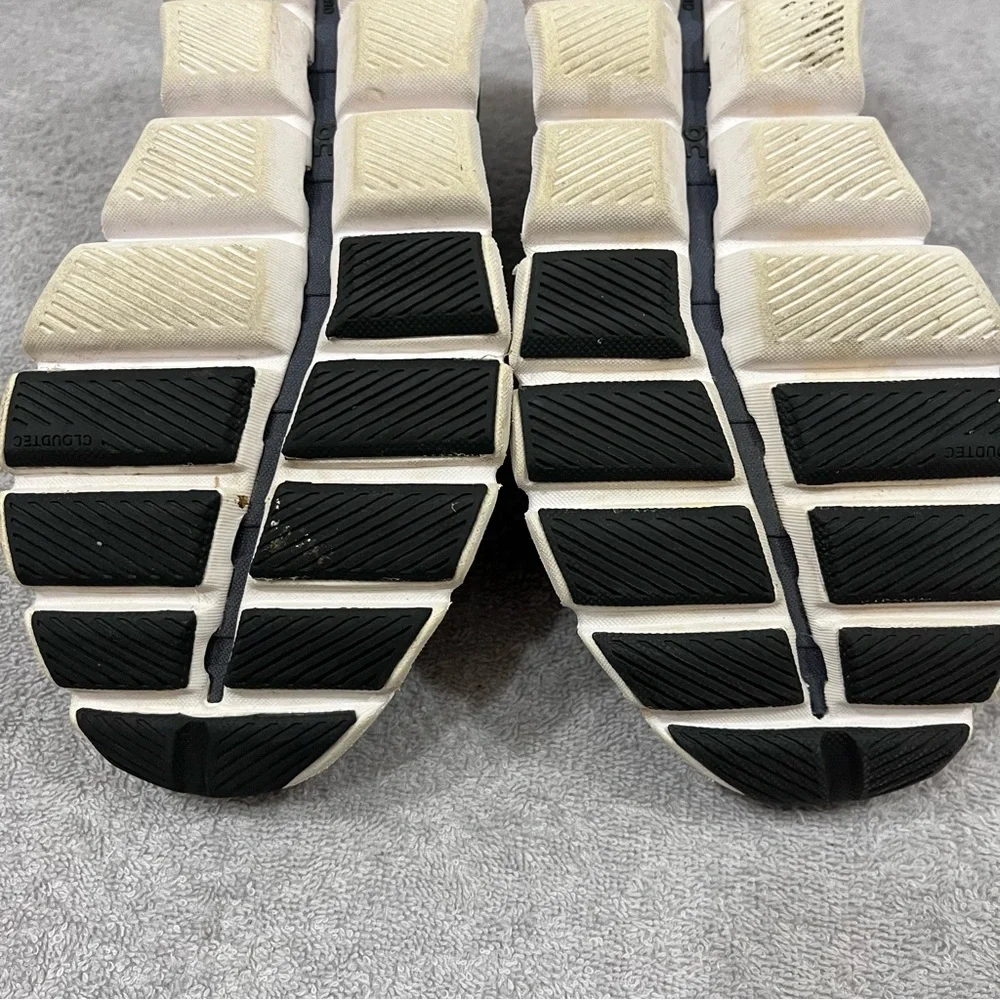 ON Cloud X3 AD Black/White Running Shoes US Women's 7 EU 38 - Picture 9 of 10